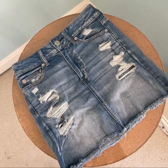 American Eagle Ripped Jean Skirt - Picture 3 of 6